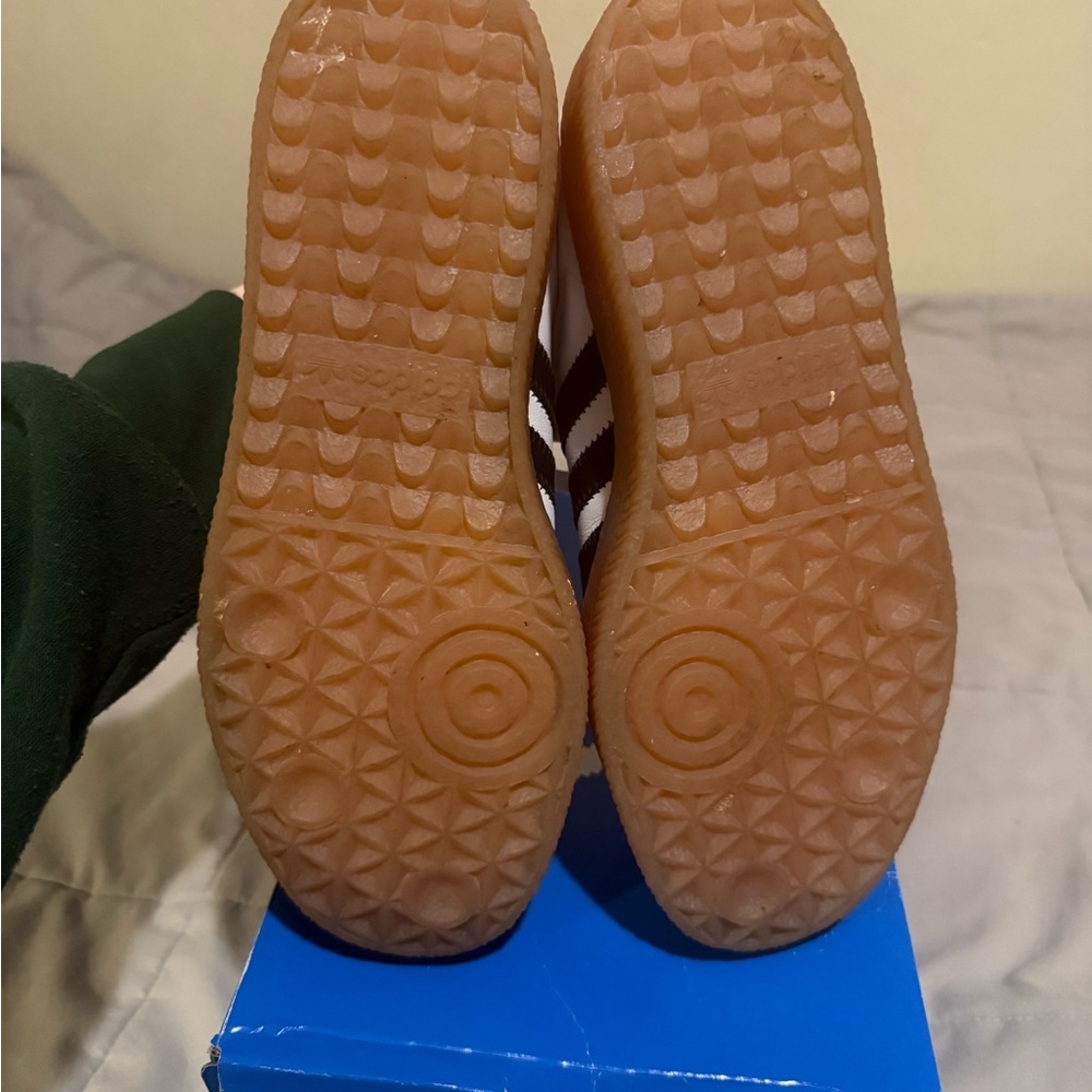 Adidas Samba White Black Gum Sole Sneakers - Picture 4 of 7